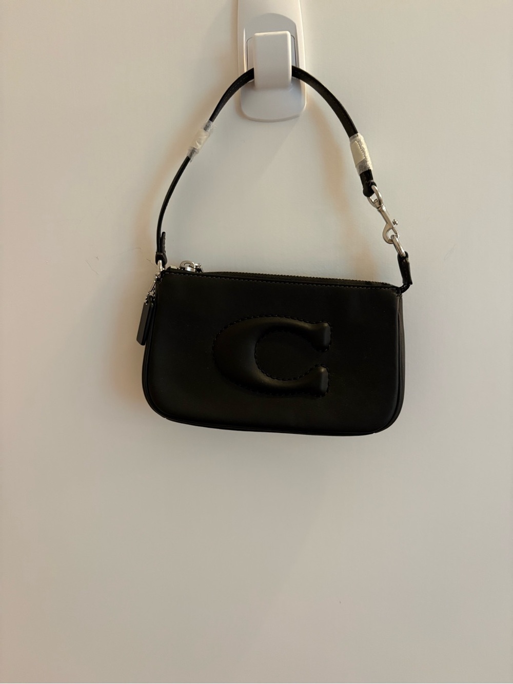 Coach Black Leather Wristlet Small Shoulder Bag